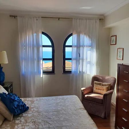 Luzia's - 2 Bedroom Sleeps 4 Funchal (Madeira)