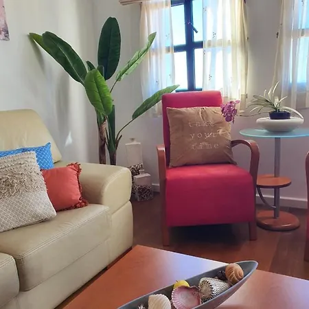 Luzia's - 2 Bedroom Sleeps 4 Funchal (Madeira)
